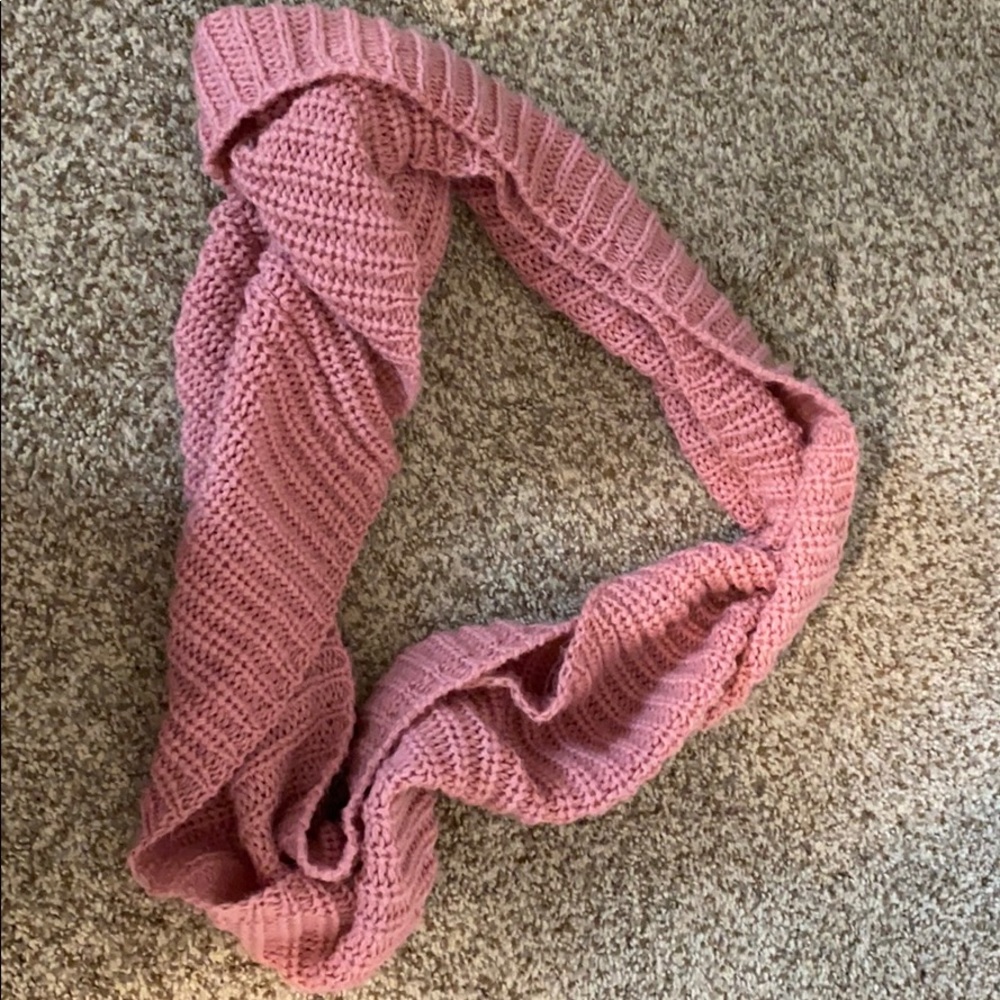 Infinity scarf